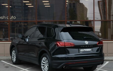 Volkswagen Touareg III, 2019 год, 4 639 000 рублей, 2 фотография