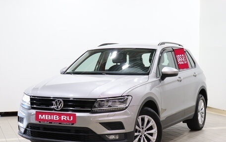 Volkswagen Tiguan II, 2020 год, 2 690 000 рублей, 2 фотография