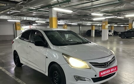 Hyundai Solaris II рестайлинг, 2014 год, 400 000 рублей, 4 фотография