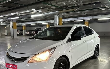 Hyundai Solaris II рестайлинг, 2014 год, 400 000 рублей, 2 фотография