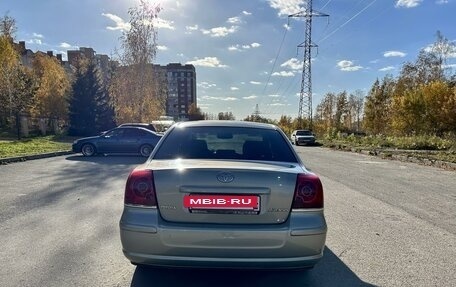 Toyota Avensis III рестайлинг, 2006 год, 1 000 000 рублей, 6 фотография