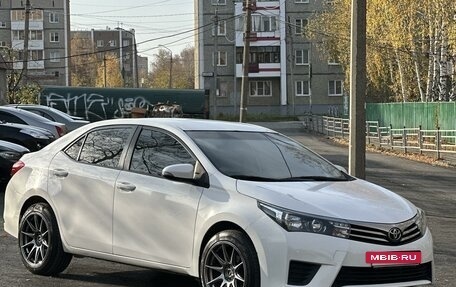 Toyota Corolla, 2014 год, 1 350 000 рублей, 3 фотография