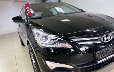 Hyundai Solaris II рестайлинг, 2015 год, 1 370 000 рублей, 3 фотография