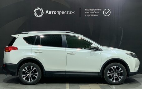 Toyota RAV4, 2015 год, 2 475 000 рублей, 5 фотография