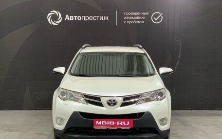 Toyota RAV4, 2015 год, 2 475 000 рублей, 2 фотография