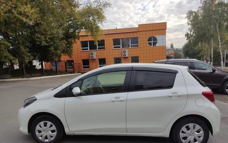 Toyota Vitz, 2016 год, 1 050 000 рублей, 3 фотография