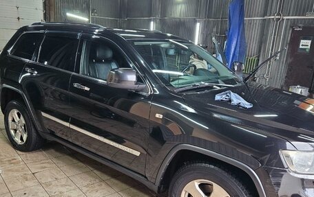 Jeep Grand Cherokee, 2012 год, 2 000 000 рублей, 9 фотография