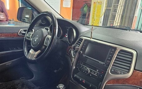 Jeep Grand Cherokee, 2012 год, 2 000 000 рублей, 3 фотография