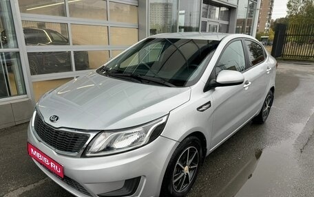 KIA Rio III рестайлинг, 2014 год, 945 000 рублей, 1 фотография