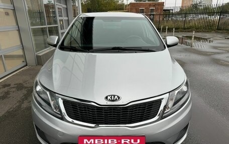 KIA Rio III рестайлинг, 2014 год, 945 000 рублей, 2 фотография