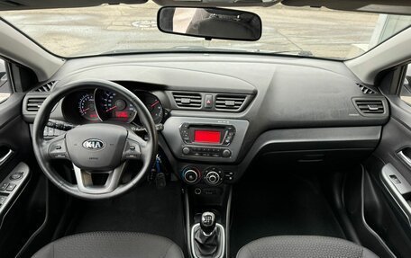 KIA Rio III рестайлинг, 2014 год, 945 000 рублей, 10 фотография