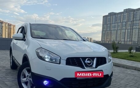 Nissan Qashqai, 2013 год, 1 050 000 рублей, 2 фотография