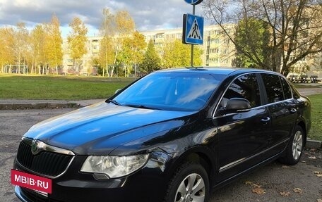 Skoda Superb III рестайлинг, 2011 год, 1 050 000 рублей, 2 фотография