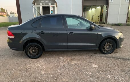 Volkswagen Polo VI (EU Market), 2012 год, 550 000 рублей, 3 фотография