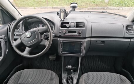 Skoda Roomster, 2011 год, 850 000 рублей, 10 фотография