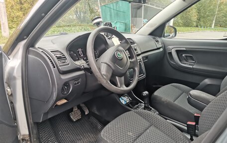 Skoda Roomster, 2011 год, 850 000 рублей, 11 фотография