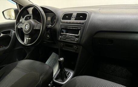 Volkswagen Polo VI (EU Market), 2012 год, 734 000 рублей, 12 фотография