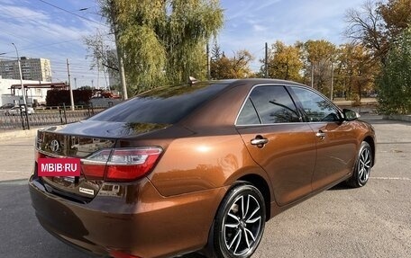 Toyota Camry, 2017 год, 2 490 000 рублей, 7 фотография