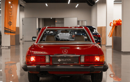 Mercedes-Benz SL-Класс, 1988 год, 5 800 000 рублей, 5 фотография