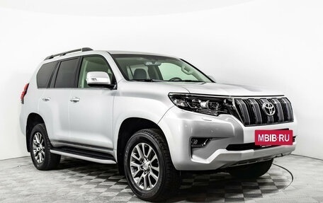 Toyota Land Cruiser Prado 150 рестайлинг 2, 2018 год, 5 650 000 рублей, 5 фотография