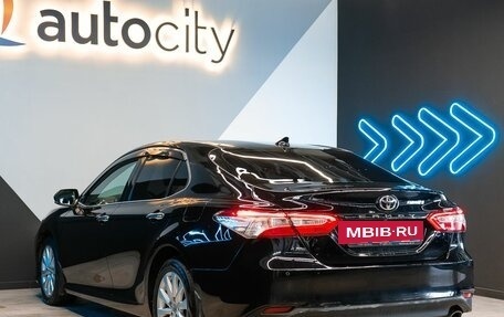 Toyota Camry, 2019 год, 3 199 000 рублей, 8 фотография