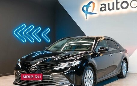 Toyota Camry, 2019 год, 3 199 000 рублей, 4 фотография