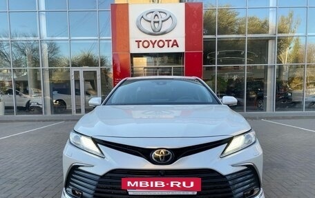 Toyota Camry, 2021 год, 4 390 000 рублей, 2 фотография