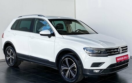 Volkswagen Tiguan II, 2018 год, 2 645 000 рублей, 1 фотография