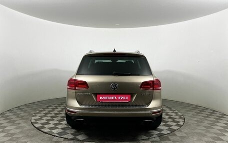 Volkswagen Touareg III, 2016 год, 2 739 000 рублей, 6 фотография