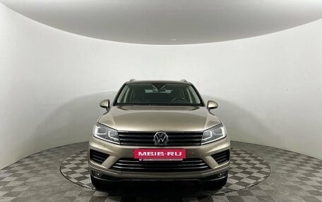 Volkswagen Touareg III, 2016 год, 2 739 000 рублей, 2 фотография