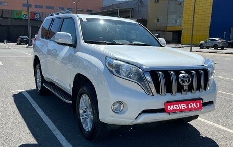 Toyota Land Cruiser Prado 150 рестайлинг 2, 2017 год, 6 000 000 рублей, 2 фотография