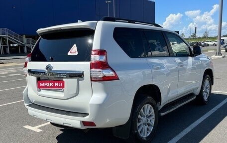 Toyota Land Cruiser Prado 150 рестайлинг 2, 2017 год, 6 000 000 рублей, 3 фотография