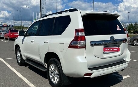 Toyota Land Cruiser Prado 150 рестайлинг 2, 2017 год, 6 000 000 рублей, 4 фотография