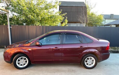 Ford Focus II рестайлинг, 2005 год, 615 000 рублей, 3 фотография