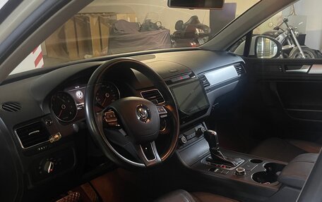 Volkswagen Touareg III, 2013 год, 2 520 000 рублей, 6 фотография