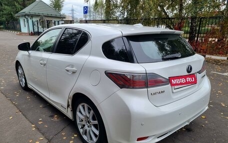 Lexus CT I рестайлинг, 2011 год, 1 666 000 рублей, 26 фотография