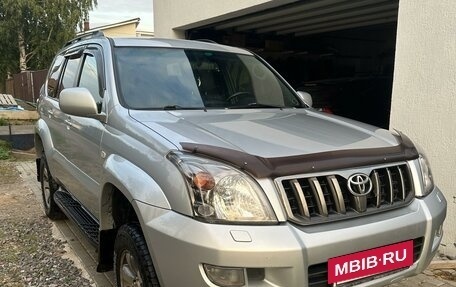 Toyota Land Cruiser Prado 120 рестайлинг, 2008 год, 2 050 000 рублей, 2 фотография