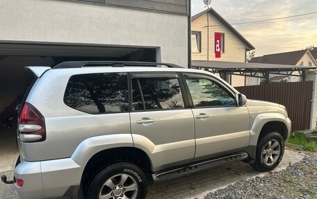 Toyota Land Cruiser Prado 120 рестайлинг, 2008 год, 2 050 000 рублей, 9 фотография