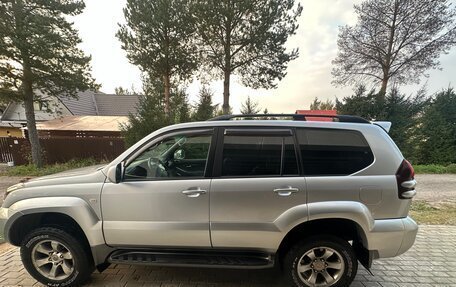 Toyota Land Cruiser Prado 120 рестайлинг, 2008 год, 2 050 000 рублей, 12 фотография