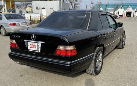 Mercedes-Benz E-Класс, 1995 год, 2 000 000 рублей, 3 фотография