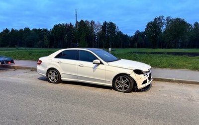 Mercedes-Benz E-Класс, 2012 год, 950 000 рублей, 1 фотография