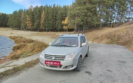 Geely MK Cross I, 2012 год, 230 000 рублей, 2 фотография