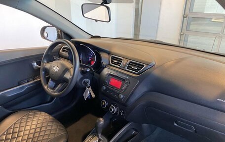 KIA Rio III рестайлинг, 2011 год, 825 000 рублей, 12 фотография