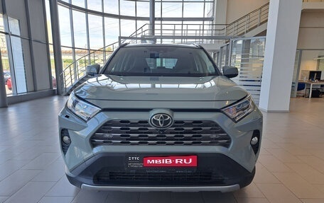 Toyota RAV4, 2020 год, 3 129 000 рублей, 2 фотография