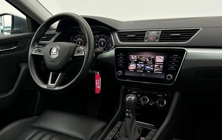 Skoda Superb III рестайлинг, 2019 год, 3 057 800 рублей, 18 фотография