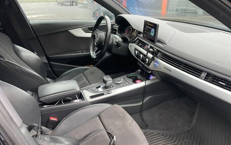 Audi A4, 2017 год, 2 250 000 рублей, 8 фотография