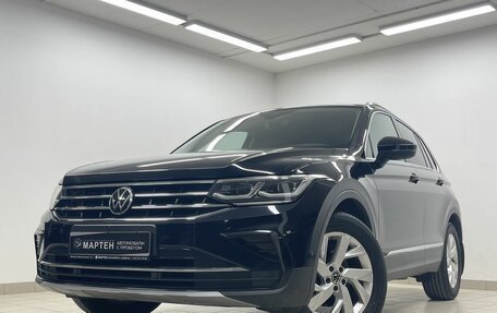 Volkswagen Tiguan II, 2021 год, 3 080 000 рублей, 7 фотография