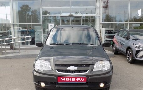 Chevrolet Niva I рестайлинг, 2011 год, 567 000 рублей, 2 фотография