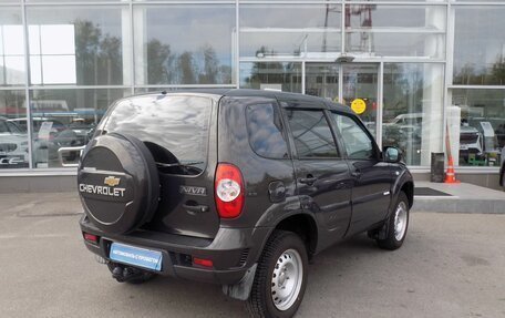 Chevrolet Niva I рестайлинг, 2011 год, 567 000 рублей, 5 фотография