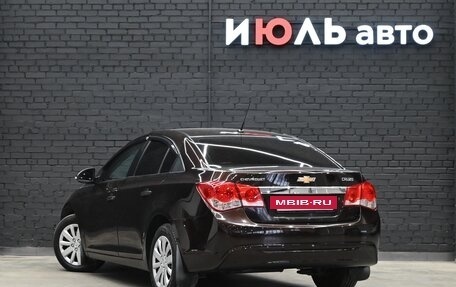 Chevrolet Cruze II, 2014 год, 990 000 рублей, 7 фотография